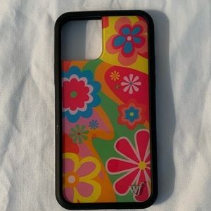 Like New Wildflower iPhone 11 Pro Case Power Flower